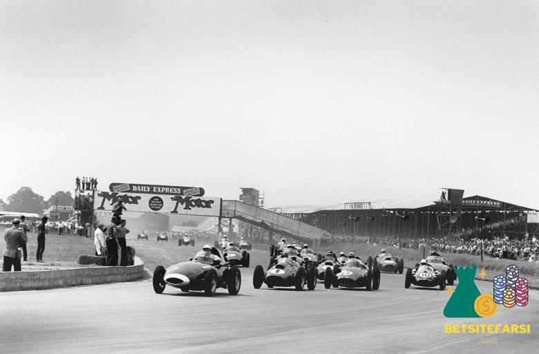 عکس های این اتومبیل ران را در کجا مشاهده کنیم؟